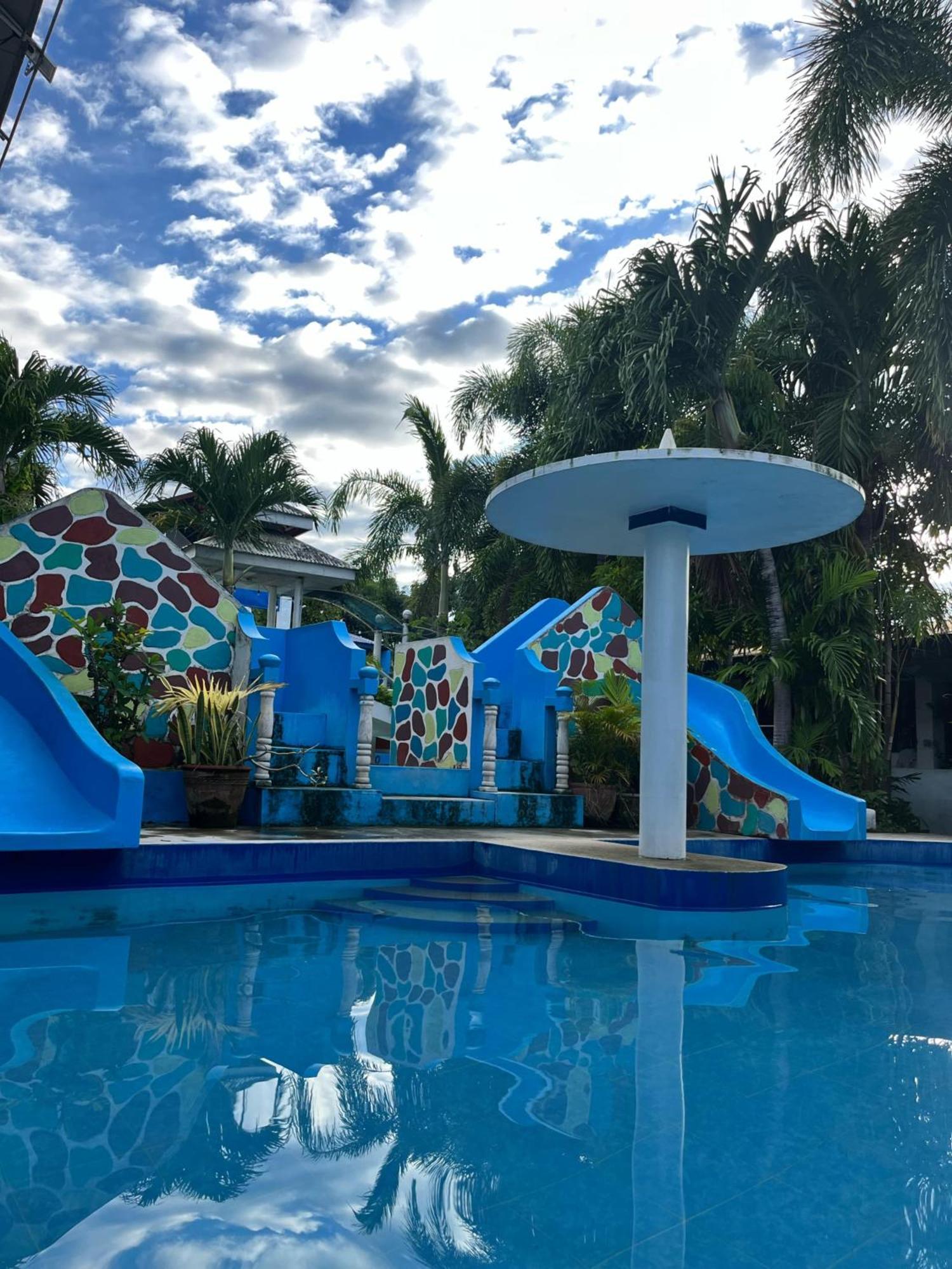 Sison Isla Paraiso Resort-Hotel מראה חיצוני תמונה